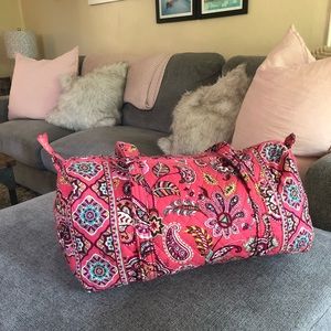 COPY - Vera Bradley duffle bag